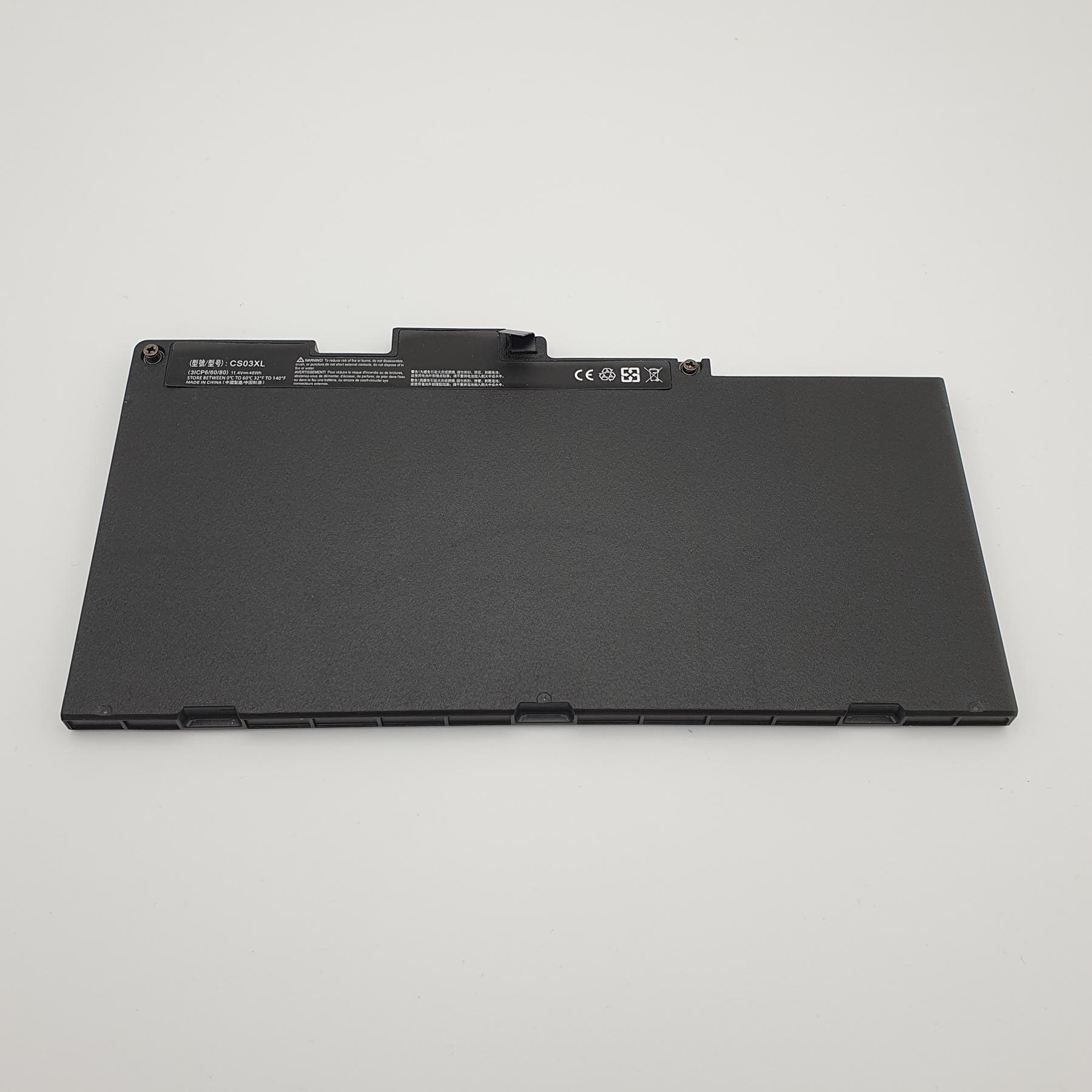 Nowa Bateria do HP EliteBook 745 755 840 850 G3 G4 | CS03XL 2 Czarna bateria do HP EliteBook CS03XL na jasnym tle