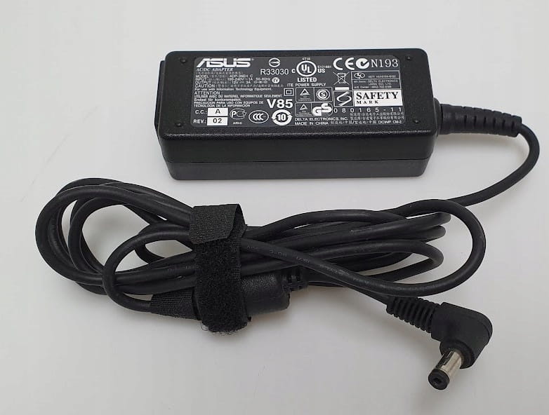 Zasilacz Asus 12V 3A 36W 4 Zasilacz Asus 12V 3A 36W z przewodem zwiniętym rzepem