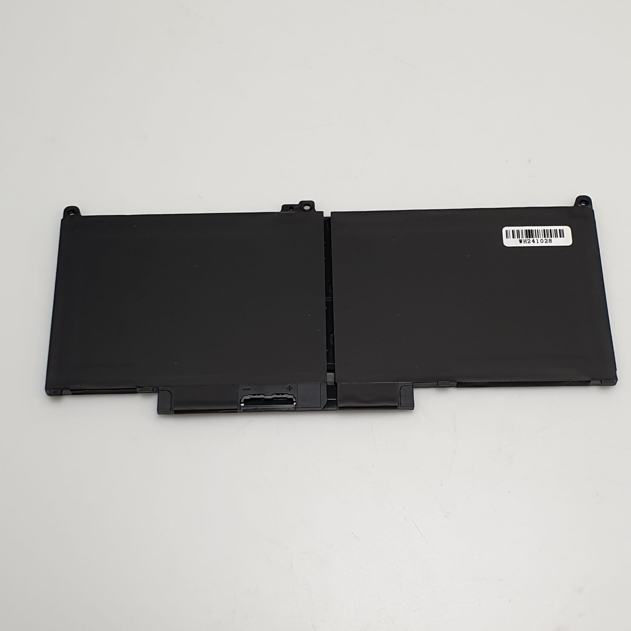 Bateria do Dell Latitude 5300 7300 7400 5310 | MXV9V 4 Czarna bateria Dell MXV9V od strony obudowy z widocznym kodem kreskowym