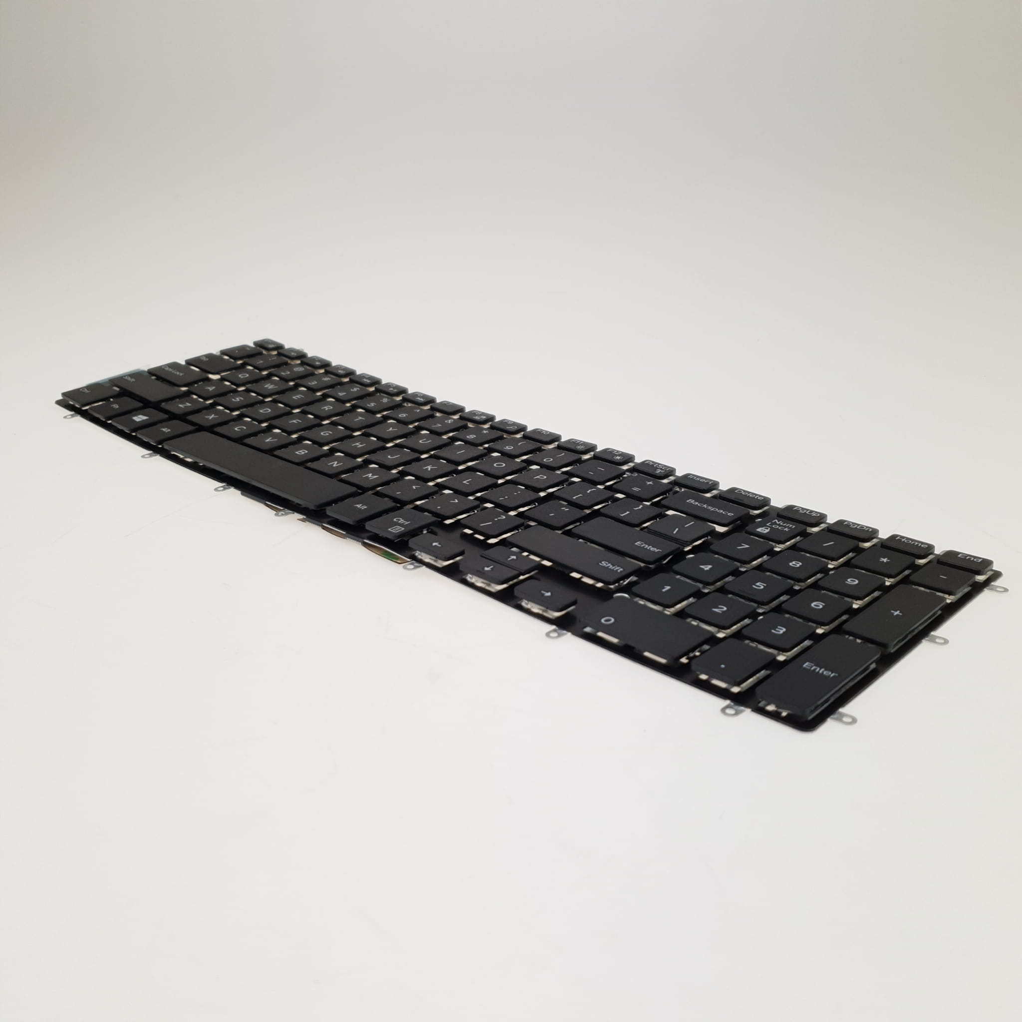 Nowa Klawiatura do Dell Latitude 3500 3590 Vostro 5568 7570 3 Czarna pełnowymiarowa klawiatura do laptopa Dell z blokiem numerycznym, widok pod kątem