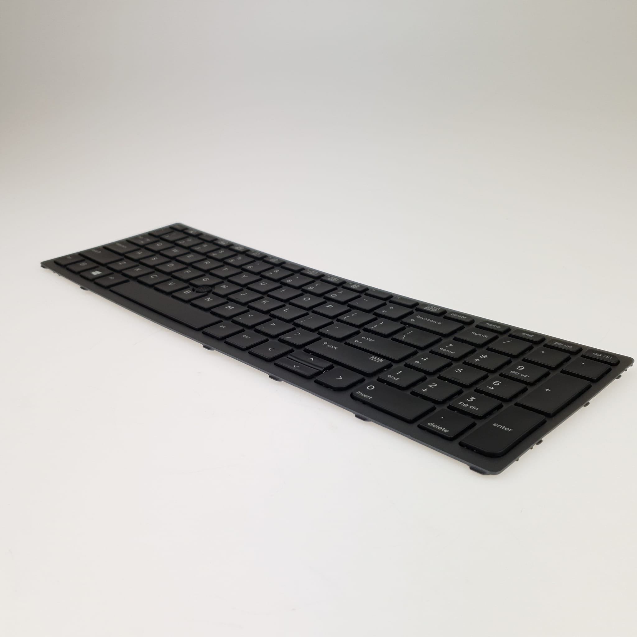 Nowa Klawiatura Podświetlana do HP Zbook 15 G3 17 G3 5 Czarna klawiatura do HP ZBook 15 G3 i 17 G3, widok z przodu pod kątem