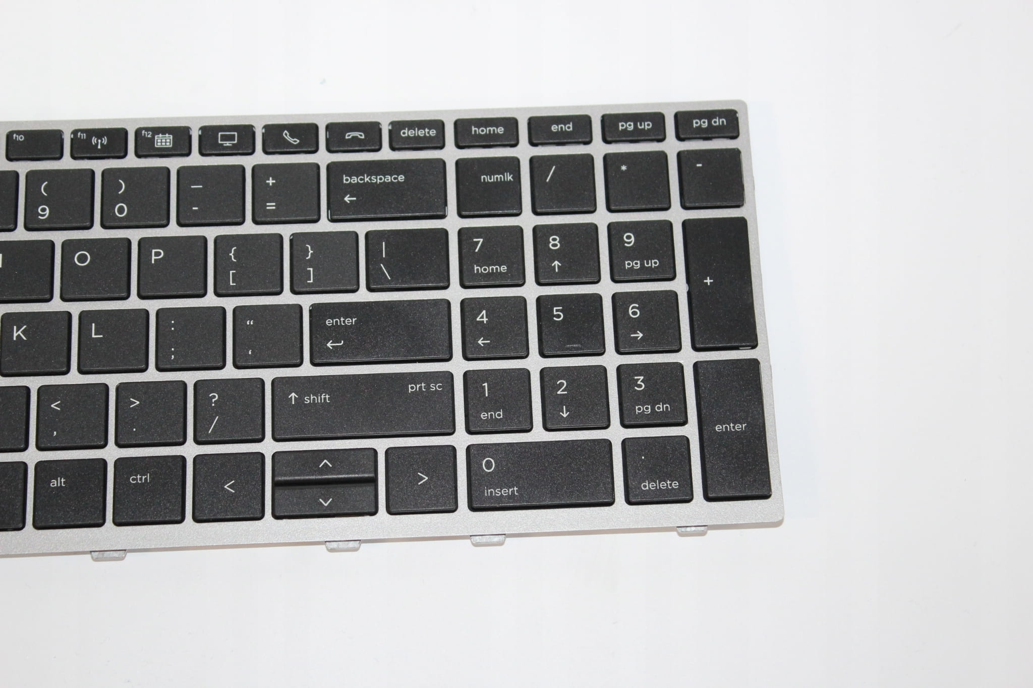 Nowa Klawiatura do HP EliteBook 755 850 G5 G6 Zbook 15u G5 4 Zbliżenie prawej części klawiatury HP z panelem numerycznym i klawiszami nawigacyjnymi
