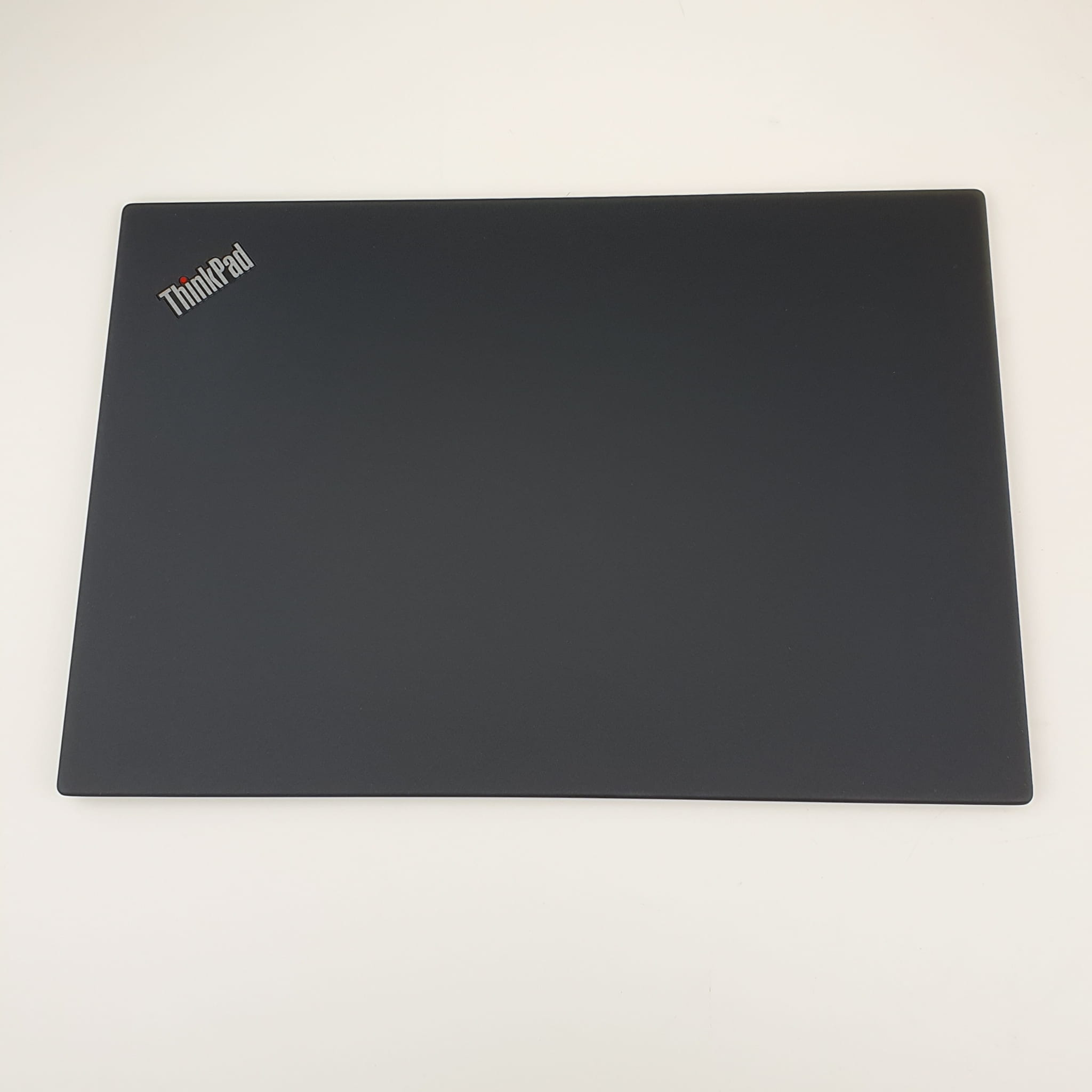 Nowa Klapa Matrycy Lenovo ThinkPad T490 2 Czarna klapa matrycy do Lenovo ThinkPad T490 widoczna od zewnętrznej strony