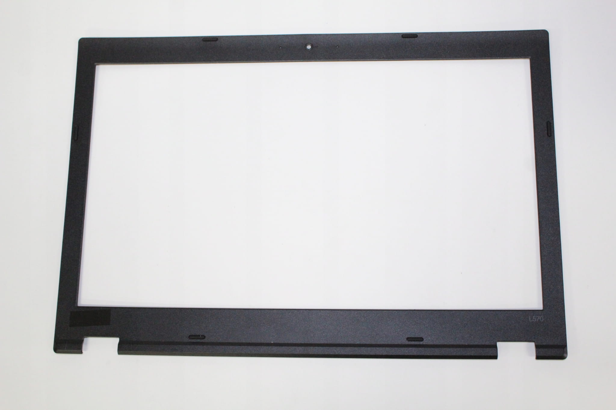 Nowa Ramka Matrycy Lenovo L570 Kamera 2 Czarna ramka ekranu do Lenovo L570 widoczna od przodu na jasnym tle