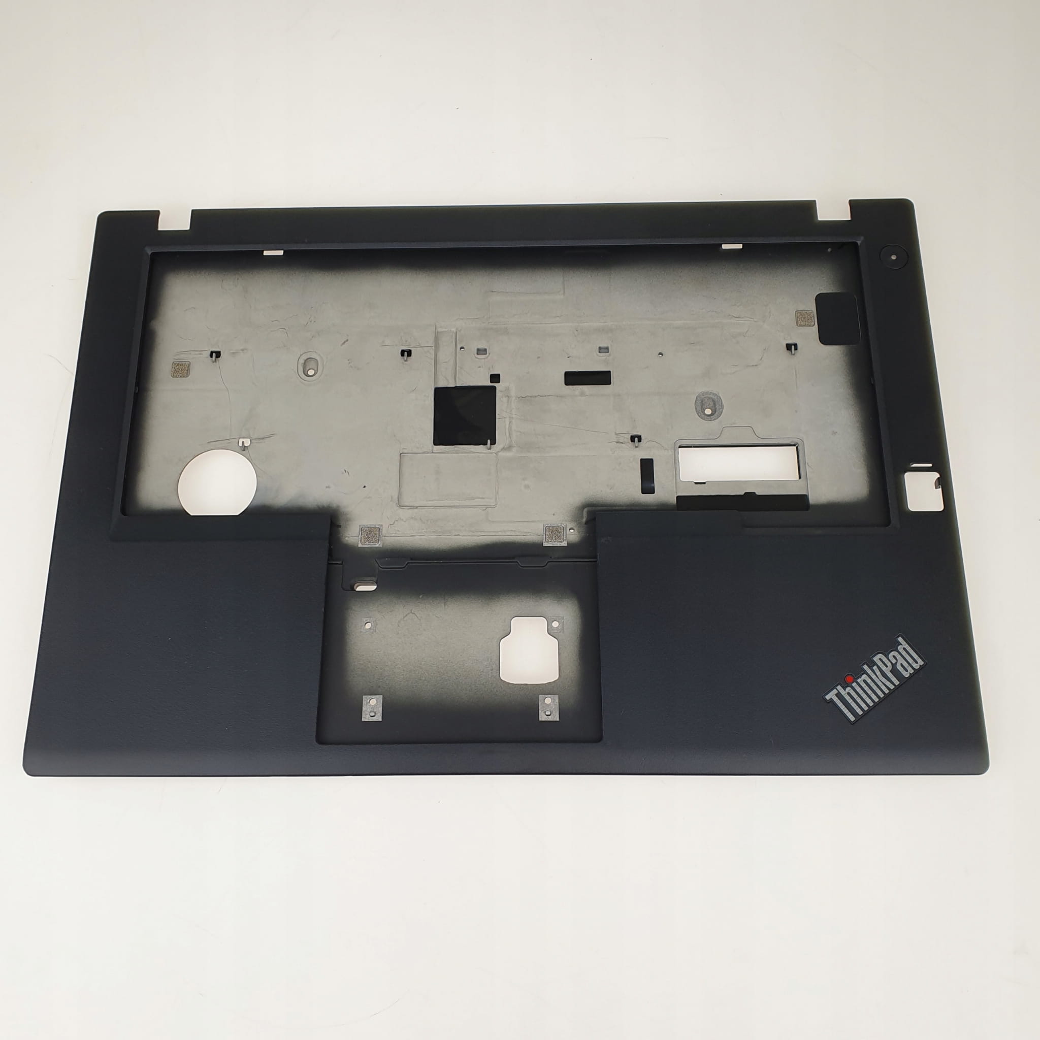 Nowy Palmrest Lenovo ThinkPad T470 2 Czarny palmrest do Lenovo ThinkPad T470, widok zewnętrznej części obudowy górnej