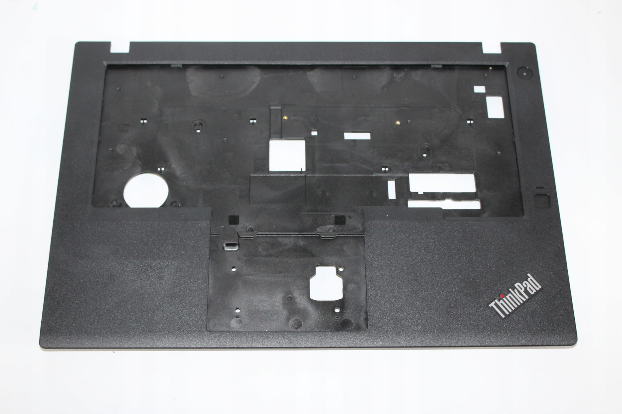 Nowy Palmrest Lenovo ThinkPad T480 3 Zewnętrzna strona czarnego palmrestu Lenovo ThinkPad T480 z logo ThinkPad i otworami na elementy