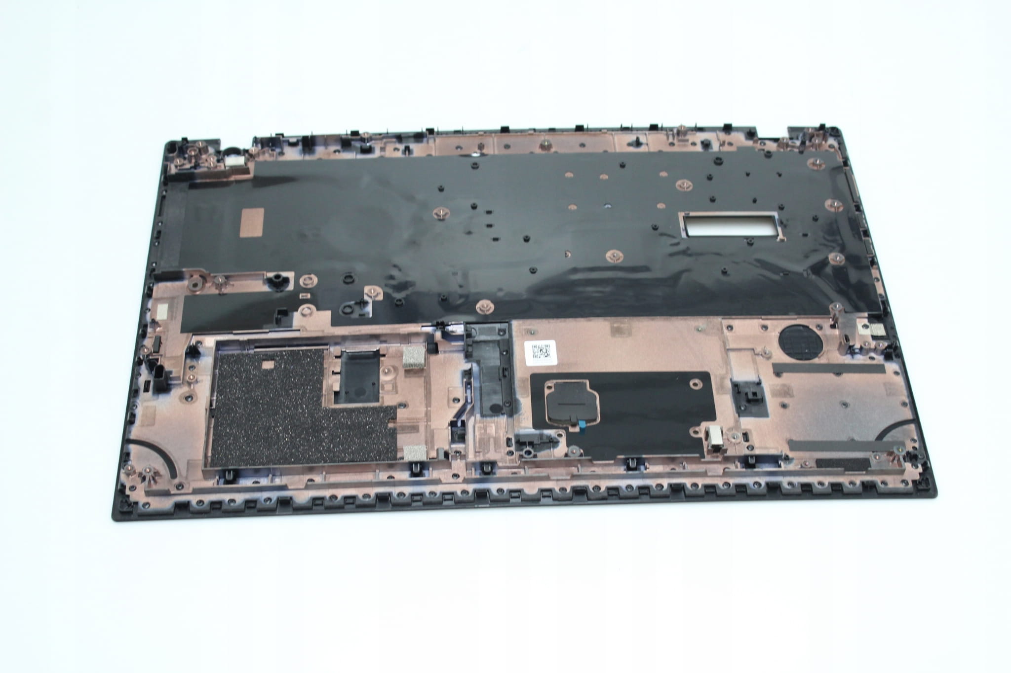 Nowy Palmrest do Lenovo ThinkPad L580 L590 2 Wewnętrzna konstrukcja palmrestu Lenovo ThinkPad L580 L590 z elementami montażowymi
