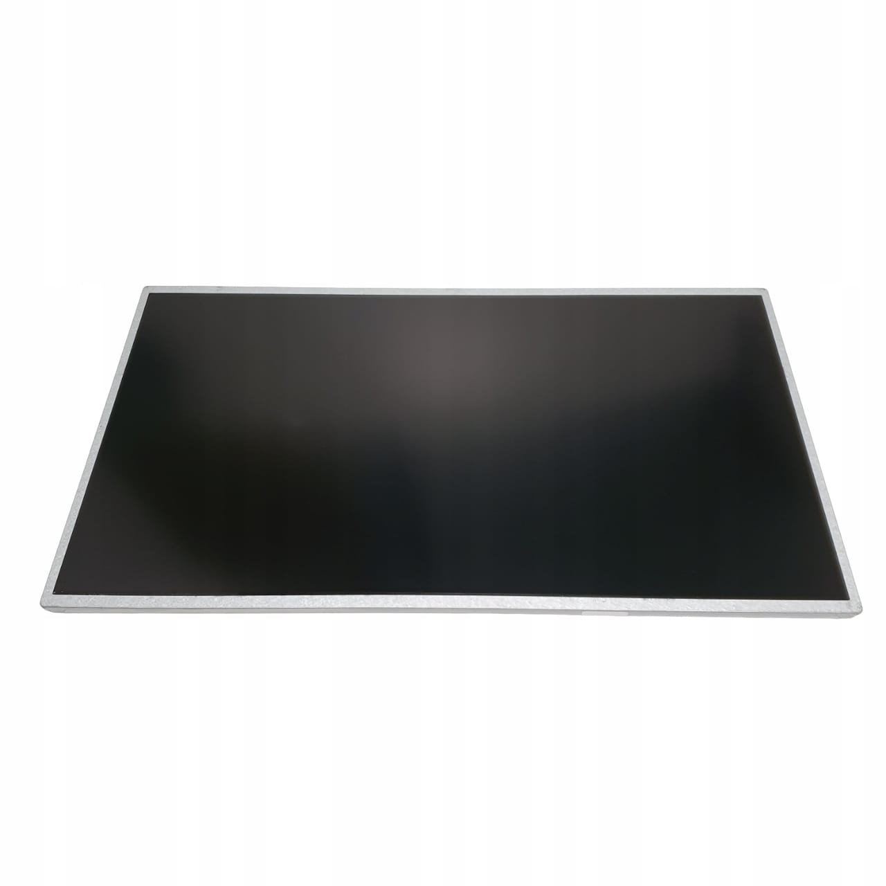 Matryca 15,6 | HD TN | 40pin | N156BGE-L11| HP 6560B Dell E5530 Lenovo T530 1 Przedni widok matrycy laptopowej 15,6 cala z czarnym ekranem i srebrną ramką