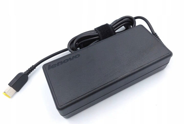 Oryginalny Zasilacz Lenovo | ADL135NLC3A | Slim Tip | 20V 6.75A | 135W 5 Czarny zasilacz Lenovo 135W z przewodem zakończonym wtykiem Slim Tip